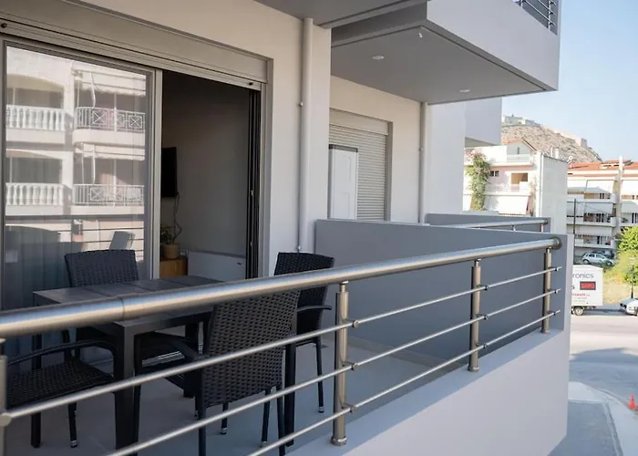 Lyan Cozy By Sh * Nafplio